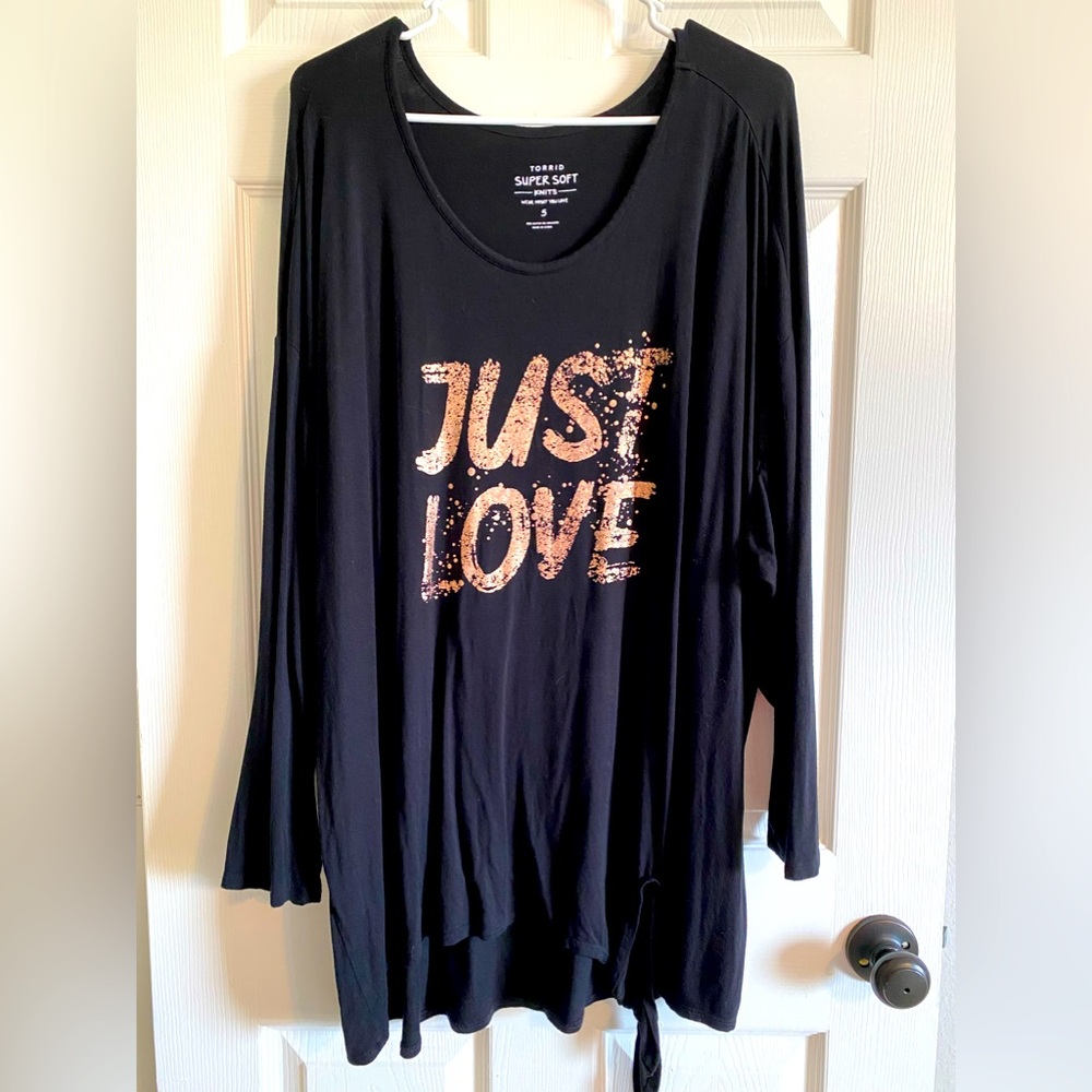 Just Love Torrid Tunic ~ Size 5!